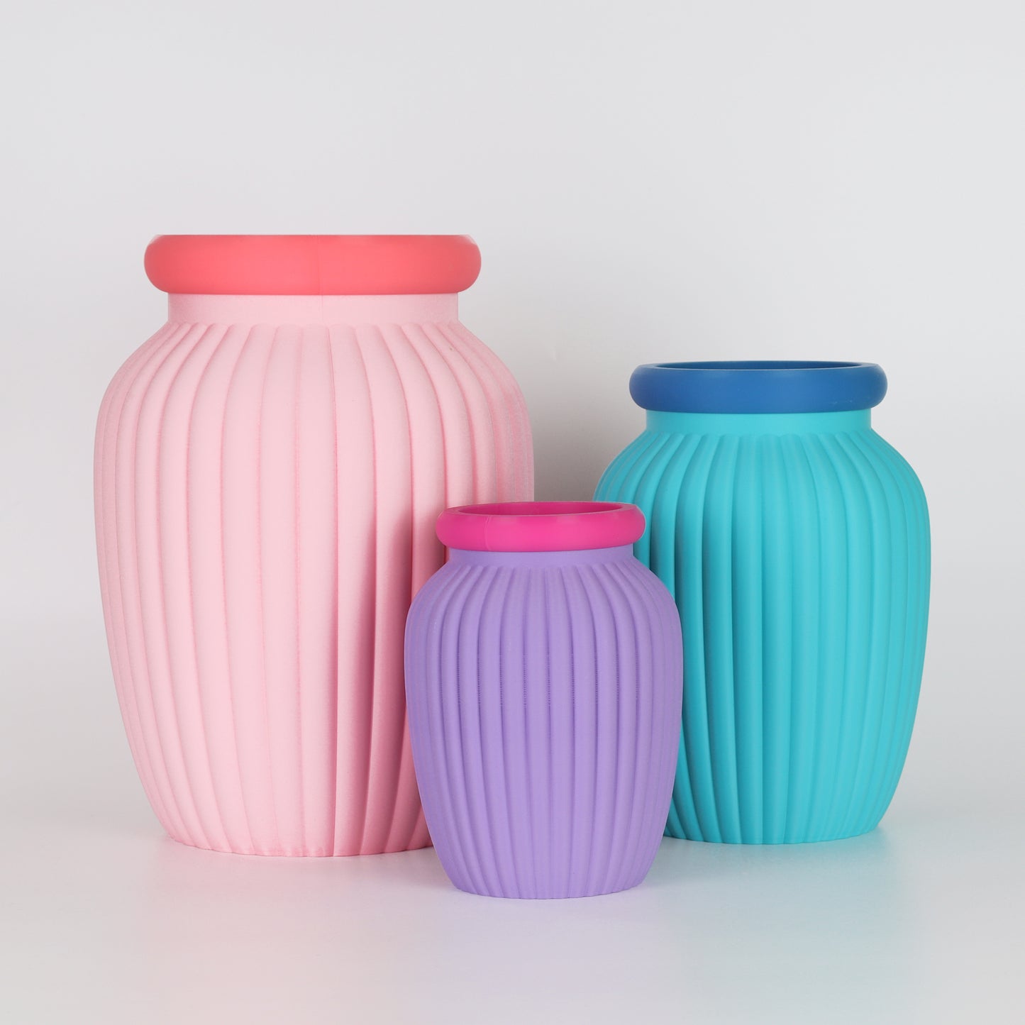 Lily Vase S