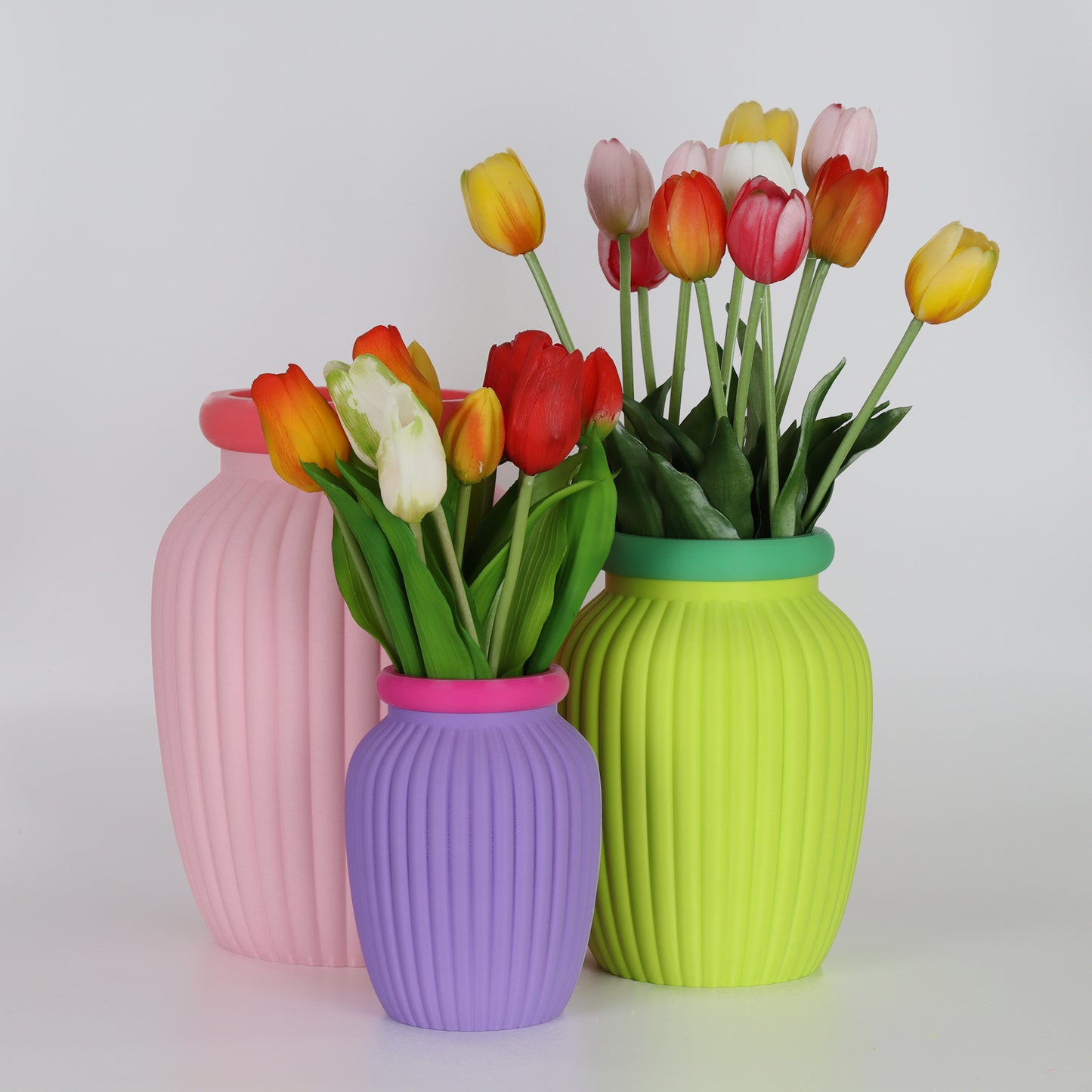 Lily Vase S